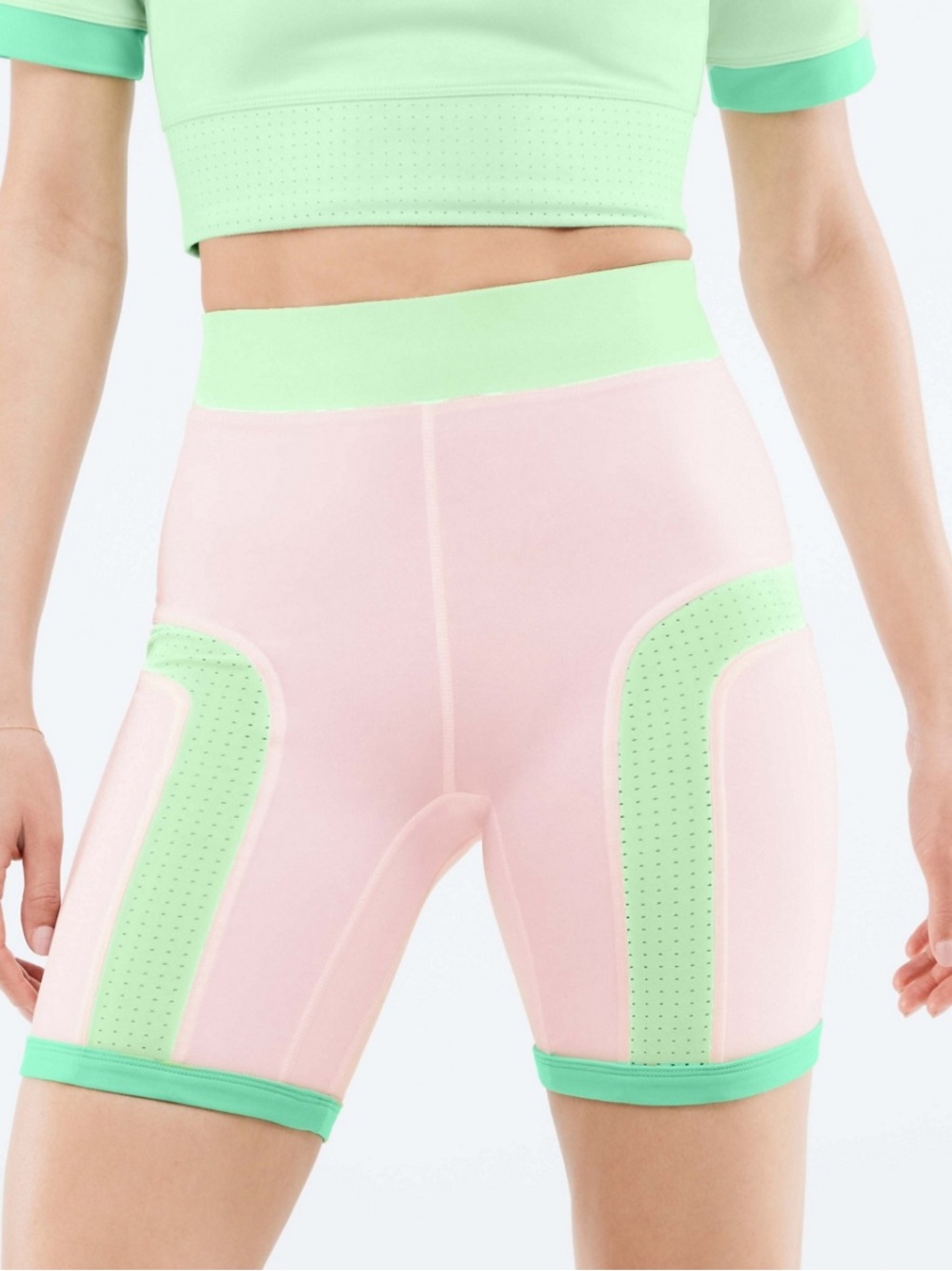 Fabletics High-Waisted Motion365 Color Block Shorts